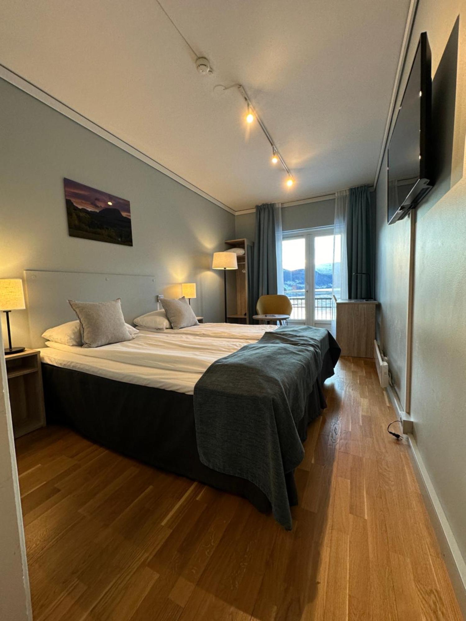 Brakanes Hotel أولفيك المظهر الخارجي الصورة